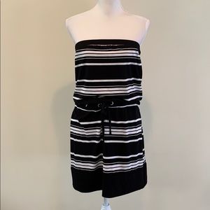 White House Black Market strapless dress